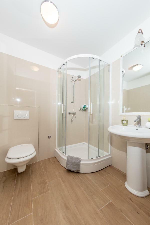 Villa Santa Eufemia Sutomiscica Εξωτερικό φωτογραφία